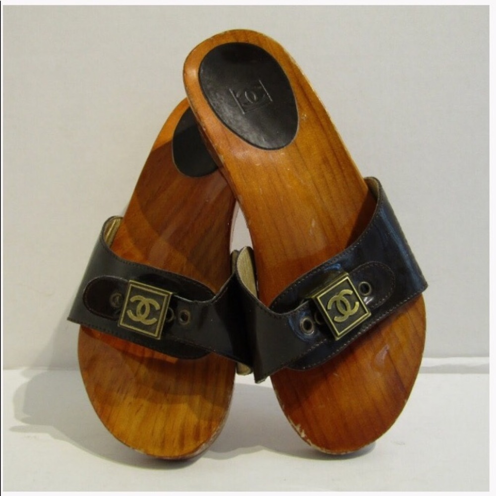 🔥SOLD🔥CHANEL Wooden Sandals